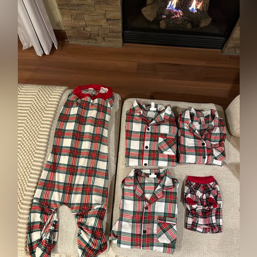 Men’s Christmas Pajamas Size M-Great Condition/Worn Only Once-See Photos🎄 - Picture 5 of 5